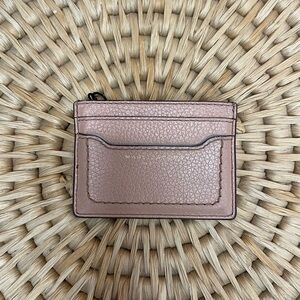 Marc Jacobs The Leather Card Case in Bow Pink